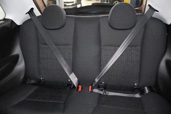 Fiat 500e 42kWh Hatchback 3dr Electric Auto (118 ps)