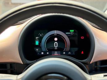 Fiat 500e 42kWh Hatchback 3dr Electric Auto (118 ps)