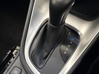 Toyota Yaris 1.5 VVT-h Design Hatchback 5dr Petrol Hybrid E-CVT Euro 6 (s/s) 