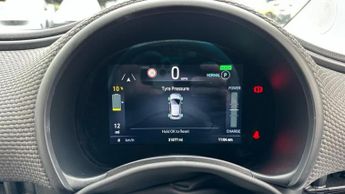 Fiat 500e C 42kWh La Prima Convertible 2dr Electric Auto (118 ps)