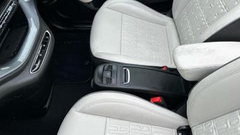 Fiat 500e C 42kWh La Prima Convertible 2dr Electric Auto (118 ps)