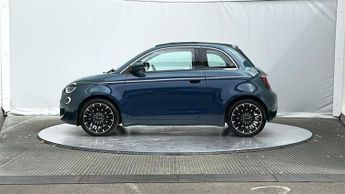 Fiat 500e C 42kWh La Prima Convertible 2dr Electric Auto (118 ps)