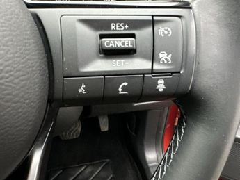 Nissan Qashqai 1.3 DiG-T MH 158 Acenta Premium 5dr Xtronic