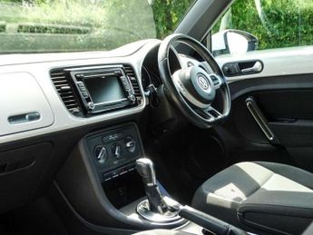 Volkswagen Beetle 2.0 TDI Design DSG Euro 5 3dr