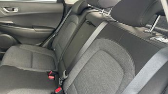 Hyundai KONA 64kWh Premium SUV 5dr Electric Auto (10.5kW Charger) (204 ps)