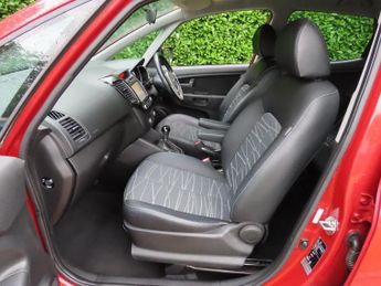 Kia Venga 1.6 3 MPV 5dr Petrol Auto Euro 6 (123 bhp)