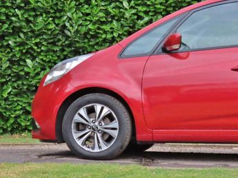 Kia Venga 1.6 3 MPV 5dr Petrol Auto Euro 6 (123 bhp)