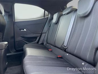 Vauxhall Mokka Electric 54kWh GS SUV 5dr Electric Auto (156 ps)