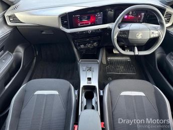Vauxhall Mokka Electric 54kWh GS SUV 5dr Electric Auto (156 ps)