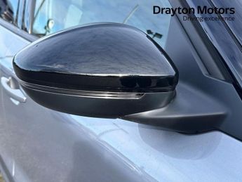Vauxhall Mokka Electric 54kWh GS SUV 5dr Electric Auto (156 ps)
