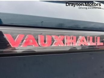 Vauxhall Grandland Electric 73kWh Ultimate SUV 5dr Electric Auto (213 ps)