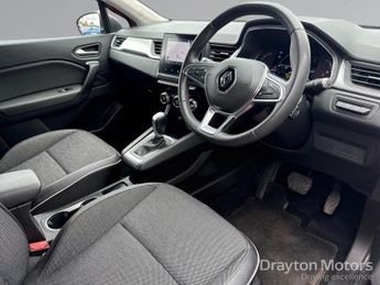 Renault Captur 1.6 E-TECH S Edition SUV 5dr Petrol Hybrid Auto Euro 6 (s/s) (14