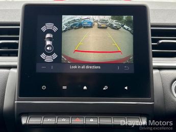 Renault Captur 1.6 E-TECH S Edition SUV 5dr Petrol Hybrid Auto Euro 6 (s/s) (14