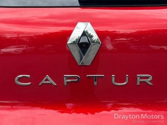 Renault Captur 1.6 E-TECH S Edition SUV 5dr Petrol Hybrid Auto Euro 6 (s/s) (14