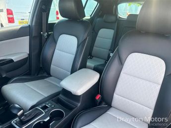 Kia Sportage 1.6 T-GDi GT-Line SUV 5dr Petrol DCT AWD Euro 6 (s/s) (174 bhp)