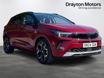 Vauxhall Grandland 1.6 14.2kWh Ultimate SUV 5dr Petrol Plug-in Hybrid Auto Euro 6 (
