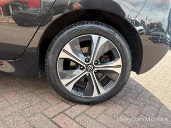 Nissan Leaf 62kWh e+ Tekna Hatchback 5dr Electric Auto (217 ps)