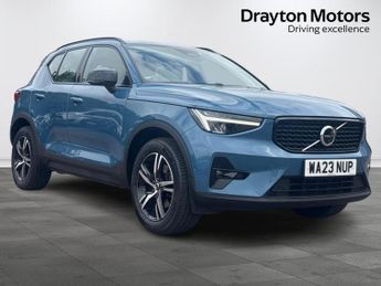 Volvo XC40 2.0 B4 MHEV Plus SUV 5dr Petrol Hybrid DCT Auto AWD Euro 6 (s/s)