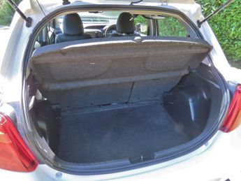 Toyota Yaris 1.5 VVT-h Excel Hatchback 5dr Petrol Hybrid E-CVT Euro 6 (15in A