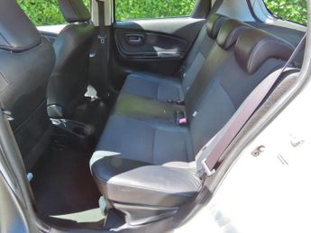 Toyota Yaris 1.5 VVT-h Excel Hatchback 5dr Petrol Hybrid E-CVT Euro 6 (15in A