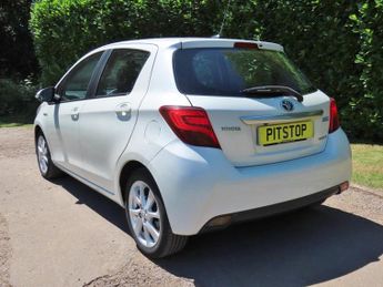 Toyota Yaris 1.5 VVT-h Excel Hatchback 5dr Petrol Hybrid E-CVT Euro 6 (15in A