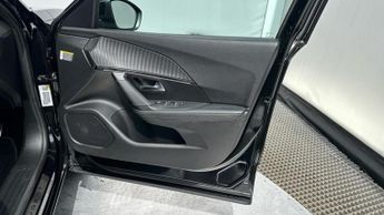 Peugeot E-2008 54kWh GT SUV 5dr Electric Auto (7kW Charger) (156 ps)