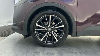 Toyota C-HR 1.8 VVT-h Excel SUV 5dr Petrol Hybrid CVT Euro 6 (s/s) (140 ps)
