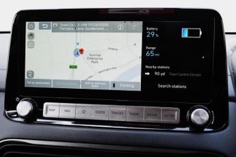Hyundai KONA 64kWh Premium SUV 5dr Electric Auto (10.5kW Charger) (204 ps)