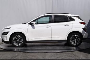 Hyundai KONA 64kWh Premium SUV 5dr Electric Auto (10.5kW Charger) (204 ps)