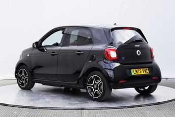 smart forfour 17.6kWh Premium Hatchback 5dr Electric Auto (22kW Charger) (82 p