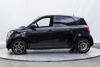 smart forfour 17.6kWh Premium Hatchback 5dr Electric Auto (22kW Charger) (82 p