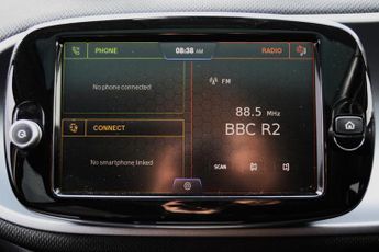 smart forfour 17.6kWh Premium Hatchback 5dr Electric Auto (22kW Charger) (82 p