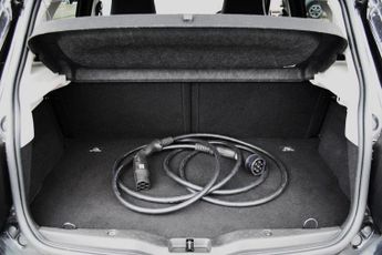 smart forfour 17.6kWh Premium Hatchback 5dr Electric Auto (22kW Charger) (82 p
