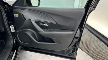 Peugeot E-2008 50kWh GT SUV 5dr Electric Auto (7kW Charger) (136 ps)
