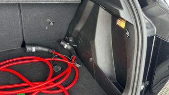 Peugeot E-2008 50kWh GT SUV 5dr Electric Auto (7kW Charger) (136 ps)