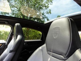Porsche Cayenne 2.9T V6 S TiptronicS 4WD Euro 6 (s/s) 5dr
