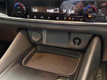Nissan Qashqai 1.5 h e-POWER N-Connecta SUV 5dr Petrol Hybrid Auto