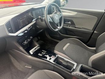 Vauxhall Mokka Electric 50kWh SE Premium SUV 5dr Electric Auto (136 ps)