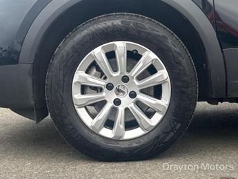 Vauxhall Mokka Electric 50kWh SE Premium SUV 5dr Electric Auto (136 ps)