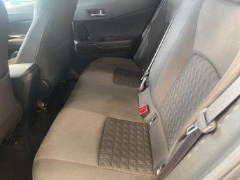 Toyota C-HR 1.8 Hybrid Design 5dr CVT