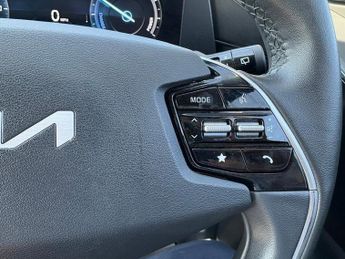 Kia Niro 64.8 kWh 2