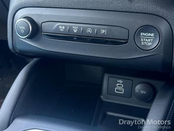 Ford Focus 1.0T EcoBoost MHEV Active X Hatchback 5dr Petrol Hybrid DCT Euro