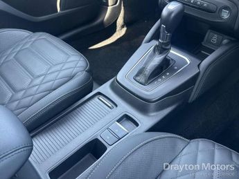 Ford Focus 1.0T EcoBoost MHEV Active X Hatchback 5dr Petrol Hybrid DCT Euro