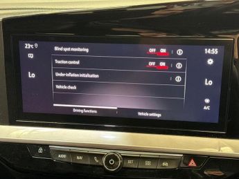 Vauxhall MOKKA 1.2 Turbo Ultimate Nav SUV 5dr Petrol Auto Euro 6 (s/s) (130 ps)
