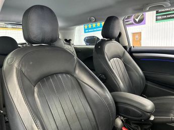 MINI HATCHBACK 1.5 Cooper Exclusive II 3dr Auto
