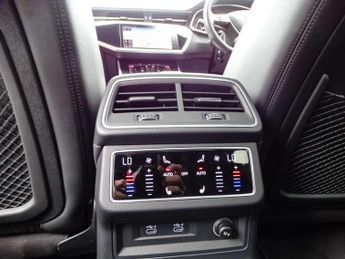 Audi RS6 Avant 4.0 TFSI V8 Vorsprung Estate 5dr Petrol Tiptronic quattro Euro 6