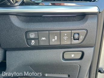 Kia Niro 1.6 GDi 4 SUV 5dr Petrol Hybrid DCT Euro 6 (s/s) (139 bhp)