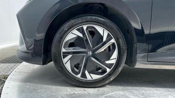 MG MG4 64kWh Trophy Long Range Hatchback 5dr Electric Auto (203 ps)