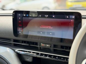 Fiat 500e 42kWh La Prima Hatchback 3dr Electric Auto (118 ps)