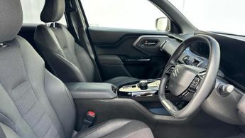 Suzuki e Vitara 61kWh Ultra SUV 5dr Electric Auto (174 ps)